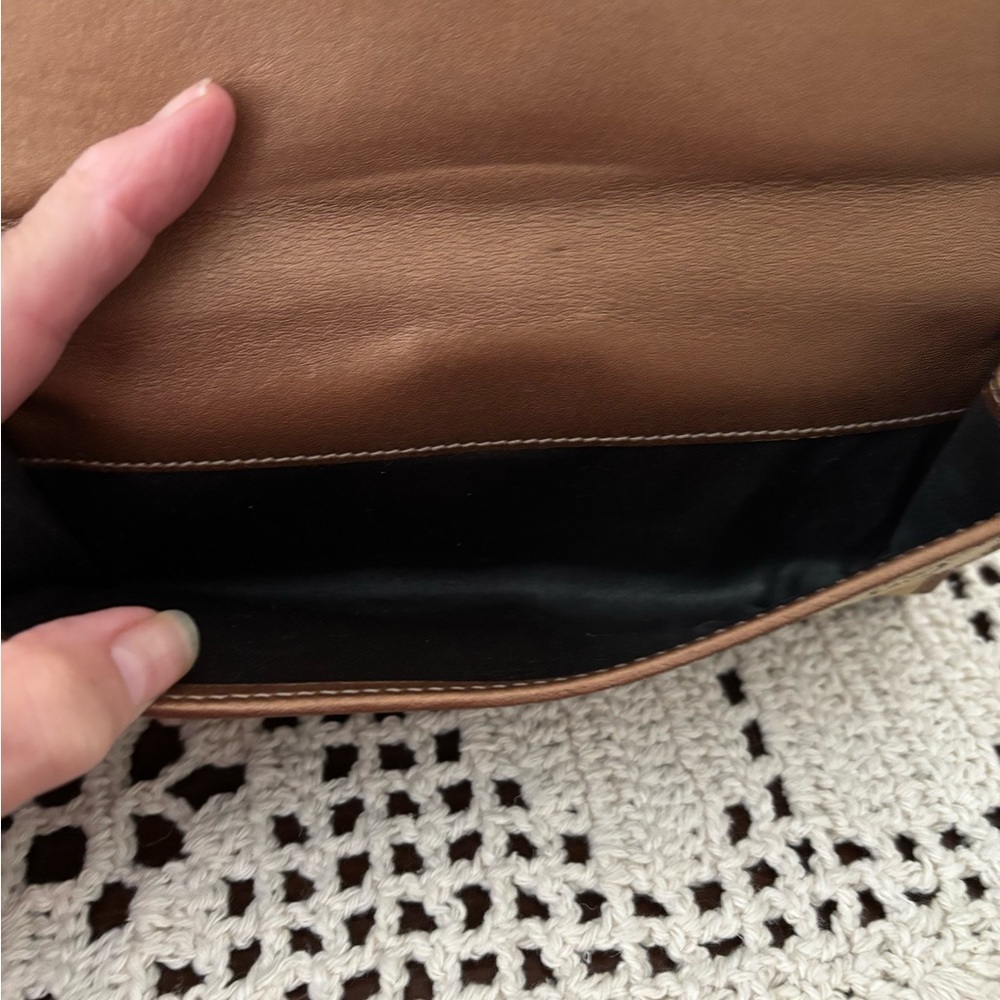 Gucci GG Logo Heart Canvas & Bronze Leather Continental Wallet - Picture 8 of 11